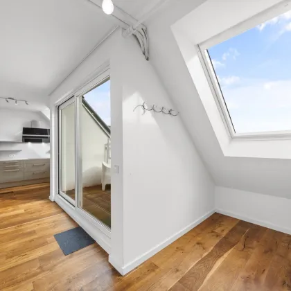 Dachterrassenwohnung mit Weitblick über Wien | PKW-Tiefgarage | Parkausrichtung | 2 Terrassen (28,6m²) | 2 Gehminuten zur U6 | 9 Min. in den 1. Bezirk - Bild 3