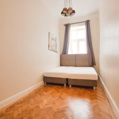 Hochparterre | 2-Zimmer Altbau-Wohnung | vollausgestattet | wenige Gehminuten zur U3 Johnstraße - Bild 3