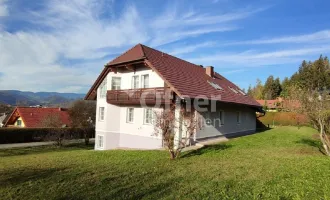 Einziehen und wohlfühlen! Top gepflegtes Mehrfamilienhaus in sonniger Aussichtslage