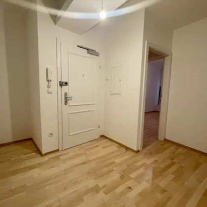 Herrengasse - sanierte Altbau 2-Zimmer-Wohnung. UNBEFRISTET zu vermieten! - Bild 3