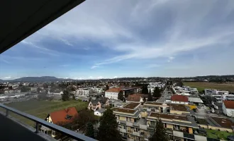 Traumhaftes 3-Zimmer-Penthouse mit unglaublichem Fernblick -Sonnenloggia und Stellplatz inkludiert - Jetzt zugreifen!!