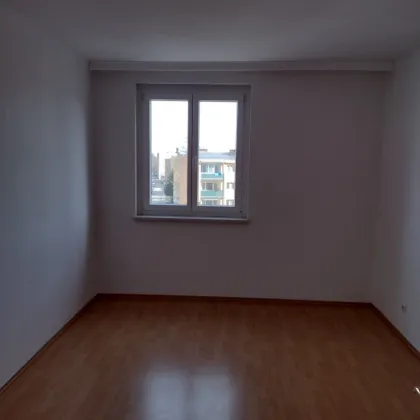 geräumige 3-Raum Wohnung mit herrlichem Ausblick - Bild 3