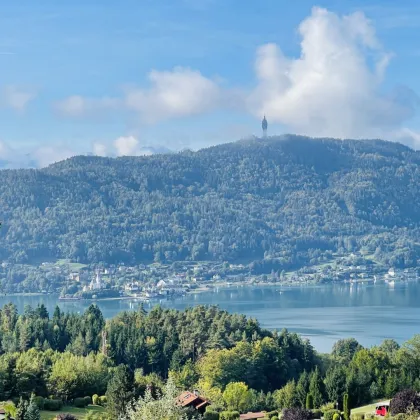 Großzügige Liegenschaft in absoluter Bestlage mit überragenden Blick auf und über den Wörthersee - Bild 2