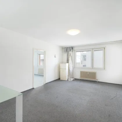 **Renovierungspotenzial** 3 Zimmer Wohnung - Freier Mietzins - nahe Hauptbahnhof - HWB Klasse B - Bild 2