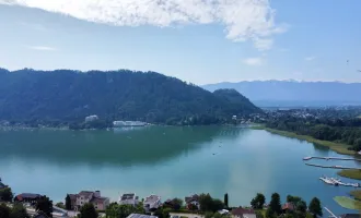 IHR EXKLUSIVER RÜCKZUGSORT AM OSSIACHER SEE! SENSATIONELLES BAUGRUNDSTÜCK INKLUSIVE EINEM BEWILLIGTEN EINFAMILIENWOHNHAUS MIT UNBESCHREIBLICHEM SEE-, BERG- UND WEITBLICK!