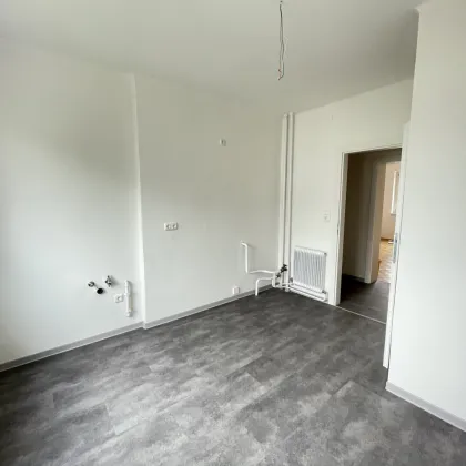 Neu sanierte 3 Zimmer-Wohnung mit Balkon! - Bild 3