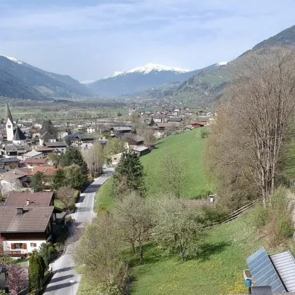 Gepflegtes Wohnhaus mit großem Grundstück in sonniger Lage - Bild 3