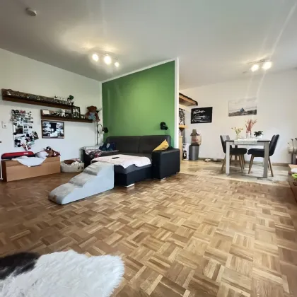 Wels - ideal aufgeteilte Pärchen- oder Familienwohnung mit Tiefgaragenplatz - Bild 3