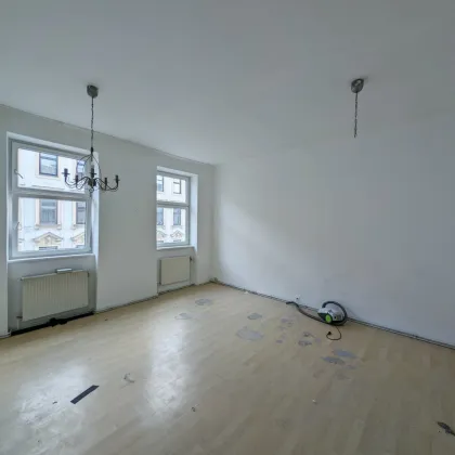 ++NEU++ Sanierungsbedürftige 3-Zimmer Altbau-Wohnung, viel Potenzial! - Bild 2