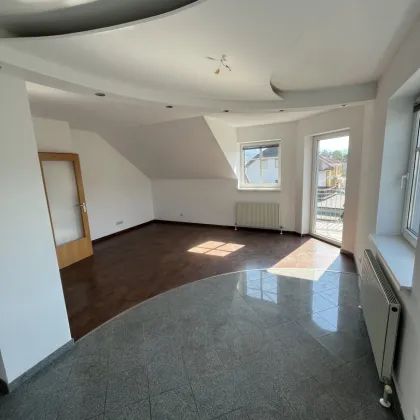 Traumhaftes Dachgeschoss-Refugium in Kematen: 72.11m², 3 Zimmer, Balkon - Perfekt gepflegt für 149.000€! - Bild 3