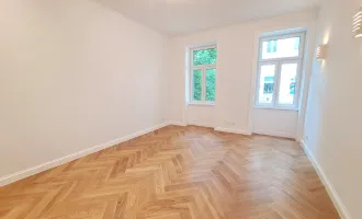 Erstbezug nach Sanierung: 1 Zimmerwohnung in wunderschönem Stilaltbau!