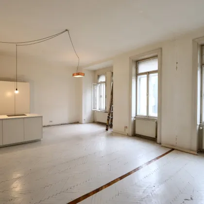 Südwestseitiger 4-Zimmer-Altbau mit Balkon in Hof- und Straßenlage! - Bild 3