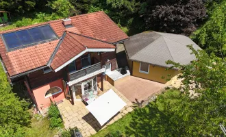 Top Einfamilienhaus mit separatem Bungalow und großem Garten