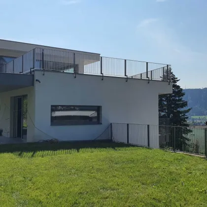 Wohnkomfort mit herrlichem Weitblick und riesiger Terrasse in Hötting, mit 127,21 qm Wohnfläche / Top 2 - Bild 2