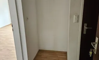 PROVISIONSFREIE 3 ZIMMERWOHNUNG!