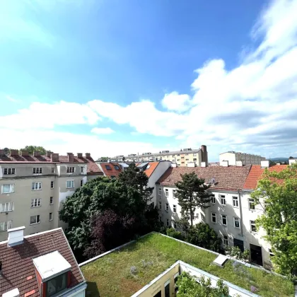 AUSSERGEWÖNLICH - TERRASSENWOHNUNG MIT 2 GARAGEN UND RIESEN HOBBYRAUM INKLUSIVE SAUNA! - Bild 2