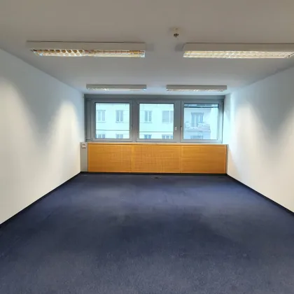 Gut aufgeteiltes Büro mit 6 Räumen in der Operngasse - Bild 3