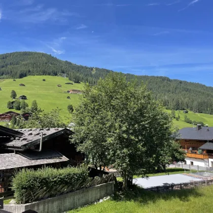 Traumhafte Aussichten in Alpbach/Inneralpbach - Luxuriöse Etagenwohnung mit 2 Terrassen, Balkon und mit wunderbaren Bergblicken - Bild 2