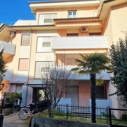 APPARTMENT MIT 97 m² IN GRADO IN DER VIA NAPOLI - Bild 2