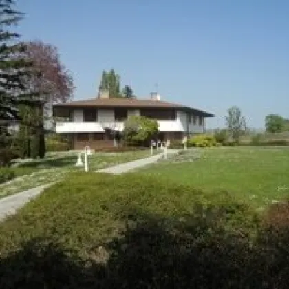 VILLA IN BUTTRIO - Bild 3