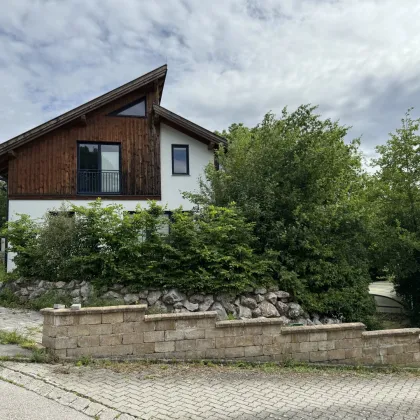 Einfamilienhaus mit Büro, 2 Terrassen und hochwertiger Ausstattung & Pool in Gablitz - Bild 3