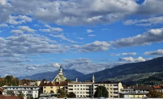 4-Zimmer Wohnung mit Balkon, Garage und traumhaftem Ausblick!