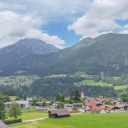 Luxuriöses Einfamilienhaus mit spektakulärem Alpenpanorama - Bild 3