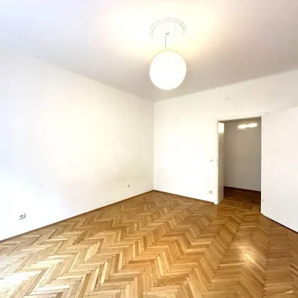 PROVISIONSFREI!  Wohnung mit Top Grundriss in Grazer Innenstadt Lage - 3-Zimmer-Wohnung mit separater Küche -  fünf Gehminuten vom Grazer Hautplatz entfernt - Bild 3