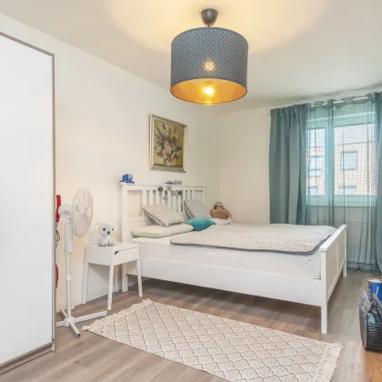 Moderne 3-Zimmer Wohnung mit Loggia - perfekt für Familien! - Bild 3