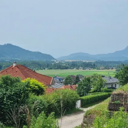 BAUGRUND MIT HERRLICHER, UNVERBAUBARER AUSSICHT AUF HOCHOSTERWITZ! - Bild 3