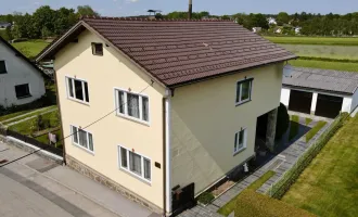 Haus mit 2 Wohneinheiten, Garten und 2 Garagen in Schrems zu mieten