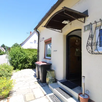 Tolles Einfamilienhaus/Haushälfe 88 m² - mitten in Waidmannsdorf mit ausreichend Parkplätzen, Garagen. - Bild 3