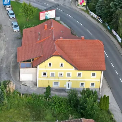 Wohnhaus mit drei getrennten Wohneinheiten ideal für mehrere Familien - Bild 2