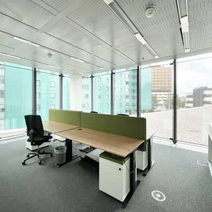 Office Etage im einzigartigen Hochhaus mit ausgezeichneter Infrastruktur und Panoramablick! - Bild 2