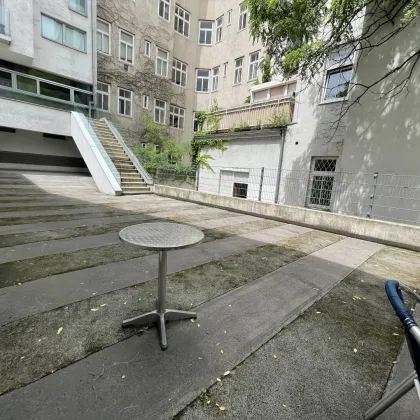 BÜRO/PRAXIS/KINDERGARTEN mit einer Nutzfläche von ca. 308m² samt großer Terrasse (ca. 80m²) - Nähe U6-Burggasse, barrierefrei und absolute Ruhelage - Erdgeschoß im Innenhof - - Bild 3