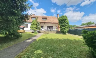 IHR NEUES ZUHAUSE - Charmantes Eigenheim mit großem Garten, Carport und toller Infrastruktur