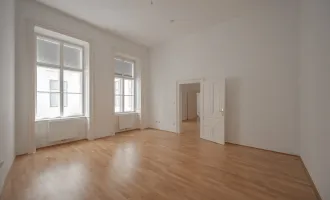 * ruhige 2,5 Zimmer Altbauwohnung mit praktischem Grundriss in bester Lage! * ab sofort * Innenstadt / Salzgries *