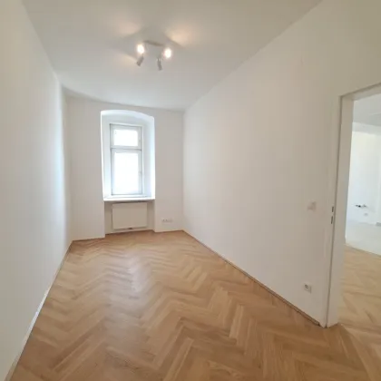 Küche geschenkt: 5 Zimmer-Altbauwohnung mit Balkon-Option im beliebten Stuwerviertel! - Bild 2