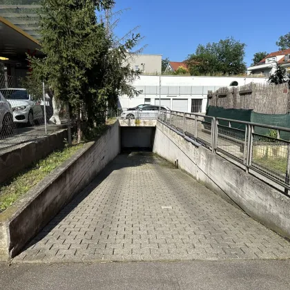 KFZ-Tiefgaragen-Abstellplatz in zentraler Lage nahe der Elisabethstraße zu vermieten - Bild 3