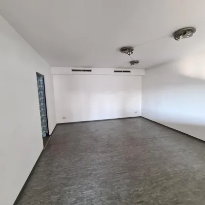 Triesterstraße: 55m² Büro + 22m² Lagerfläche - Bild 3