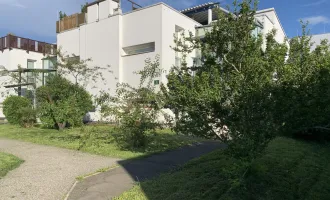 *PROVISIONSFREI * Charmante Gartenwohnung mit Parkplatz und Gartenhaus in Grünruhelage nahe Murpark