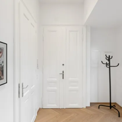 ALLES MIT STYLE II AIRBNB oder SELBST EINZIEHEN II KOMPLETT MÖBLIERTE TERRASSENWOHNUNG II SOFORT NUTZBAR II NÄHE U6/AKH/VOLKSOPER/WUK - Bild 3