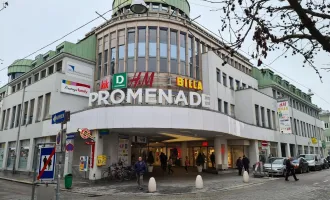 Traumstandort: Ladenfläche im Einkaufszentrum neben Billa und H&M