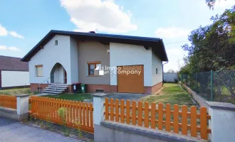 Einfamilienhaus in grüner Ruhelage mit Garten und Garage - ideal für Familien!