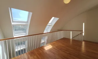 360 Tour / Moderne, exklusive 2-Zimmer-Maisonette-Dachterrassenwohnung mit Parkblick in bester Lage des 9. Bezirks