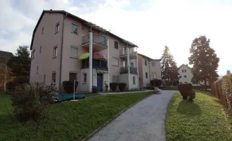 Einladenede Wohnung mit Garage, 3 Zimmer und Balkon!