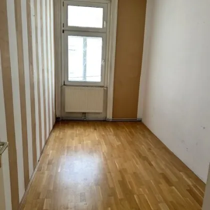 Altbau in zentraler Lage - unweit vom Schloss Schönbrunn - Renovierungspotenzial inklusive! - Bild 3