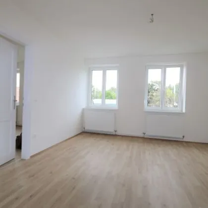 Helle 2-Zimmer-Wohnung im Zentrum - ruhige Innenhoflage! - Bild 2