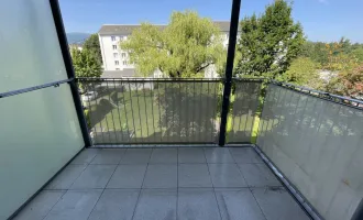 Sanierte 3 Zimmerwohnung mit sonnigem Balkon!