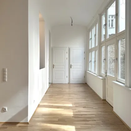 Wunderschöne TERRASSENWOHNUNG mit 4 Zimmer - perfekt für FAMILIEN in saniertem Altbau - ERSTBEZUG! - Bild 2